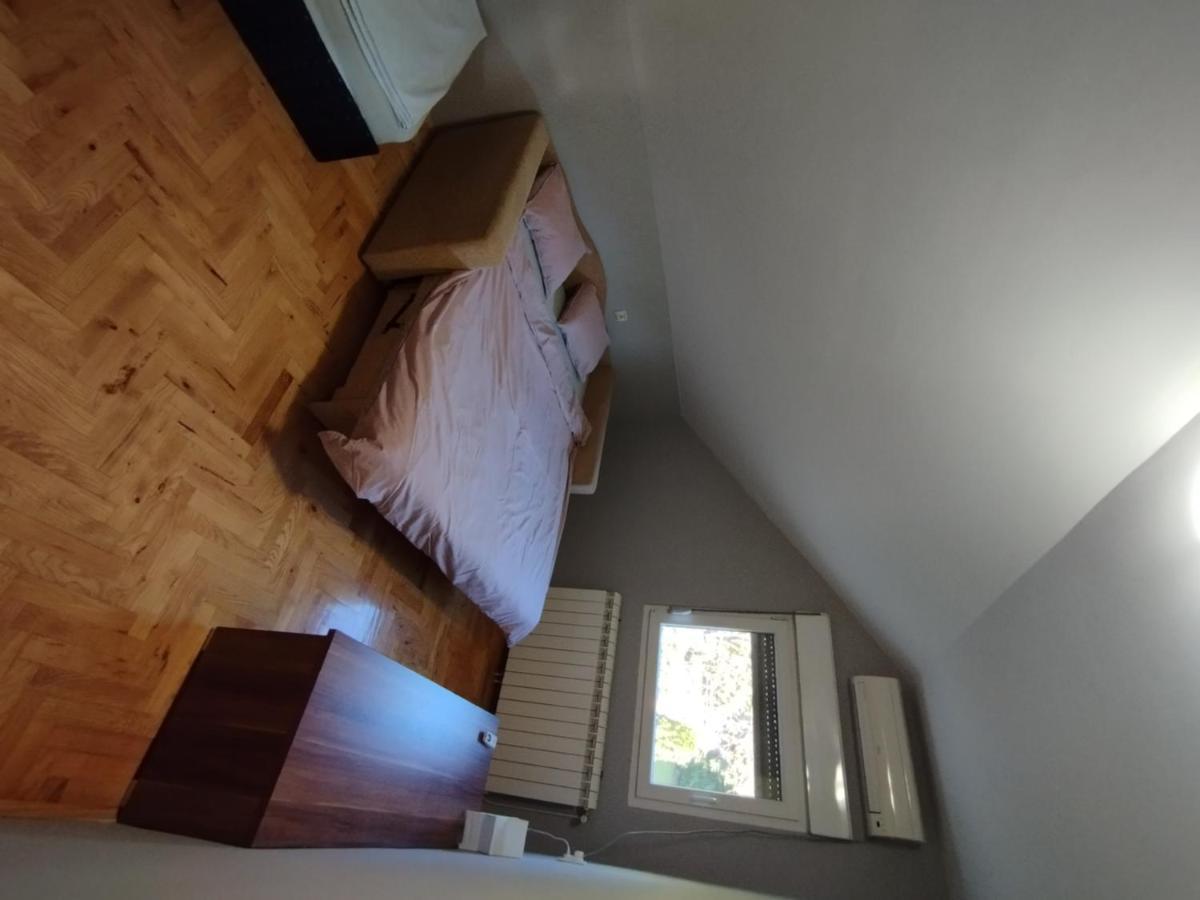 Apartman Aleksandra Semendria Exterior foto